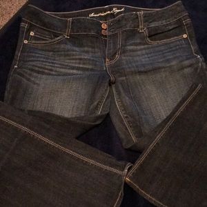 Dark wash American Eagle jeans